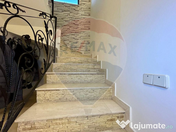 Casa/Vilă cu 4 camere de vânzare in Santandrei 