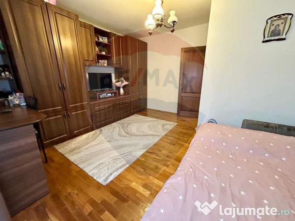 Casa/Vilă cu 4 camere de vânzare in Santandrei 