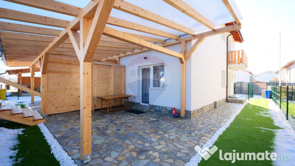 Casă / Duplex cu 3 camere de închiriat în zona Harmanului 