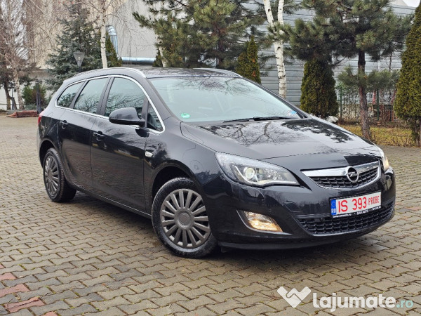 Opel Astra J 2011 1.7 CDTI 125 CP euro 5 / RATE fara avans 