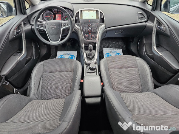 Opel Astra J 2011 1.7 CDTI 125 CP euro 5 / RATE fara avans 
