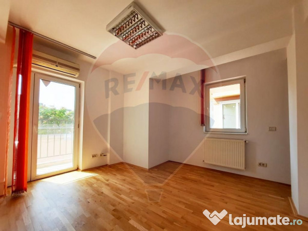 Apartament duplex / 4 camere de inchiriat / zona Bucur Ob...