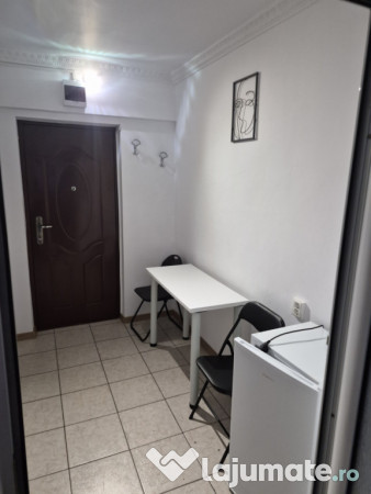 Inchiriez garsoniera Tiglina 1 