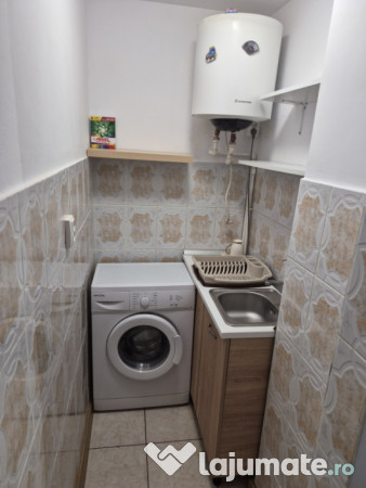 Inchiriez garsoniera Tiglina 1 