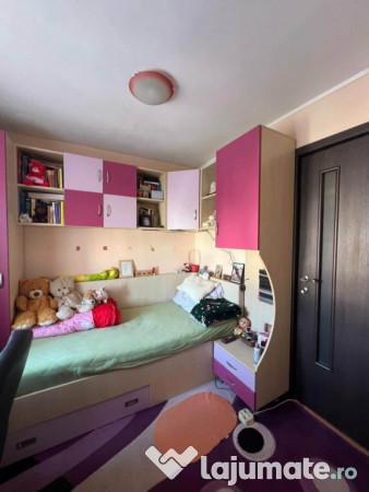Apartament 3 Cam la cheie mobila Politia Locala 45mp et 4 pod centrala 