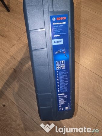 Bosch Surubelnita cu limitator de reglare a adancimii 650 W GTB 650 