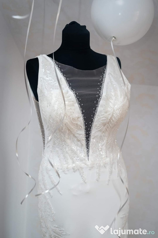 Rochie mireasa model deosebit 