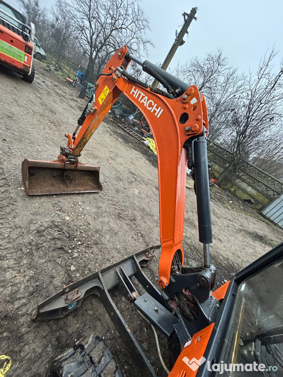 Miniexcavator Hitachi DX 19 