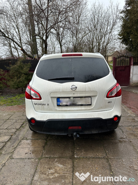 Nissan Qashqai 2011 Diesel 4x4, 7 locuri 