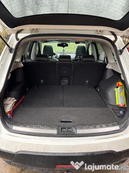 Nissan Qashqai 2011 Diesel 4x4, 7 locuri 