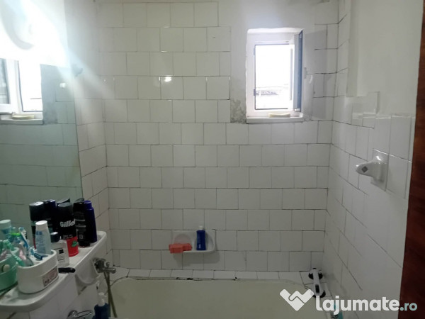 Apartament 3 Camere Piata Darmanesti 55mp centrala termoizolat luminos 