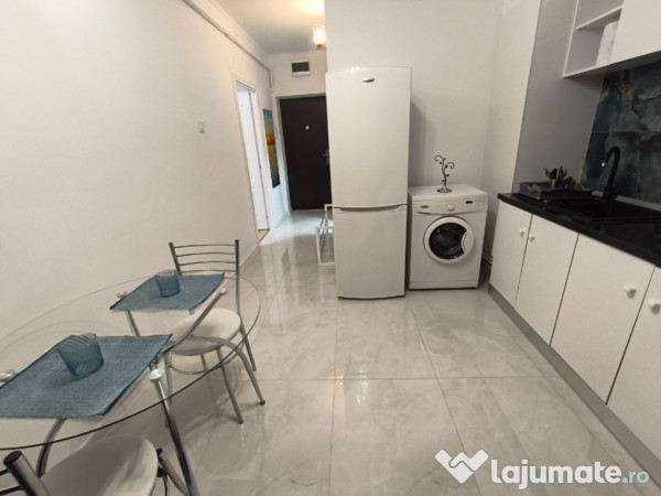 Garsoniera lux, MC Donald’s, 45mp, totul nou, prima inchiriere
