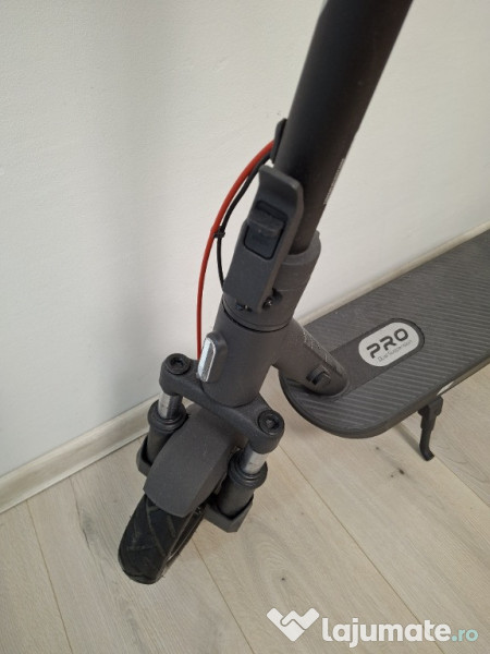 Trotineta electrica Xiaomi Scooter 5 Pro 