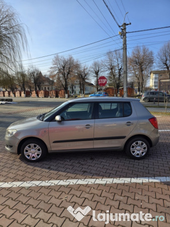 Skoda Fabia 2 an 2011 