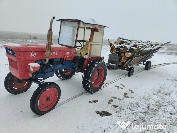 Tractor Fiat 250 sau schimb cu auto 