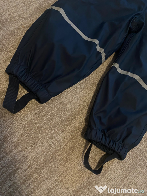 Pantaloni pentru ploaie 