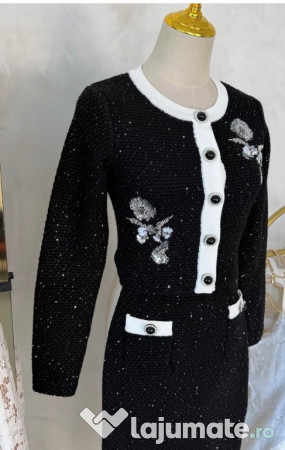 Compleu negru elegant