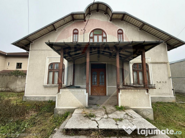 COMISION 0% - Casă interbelică cu 7 camere și teren ge...
