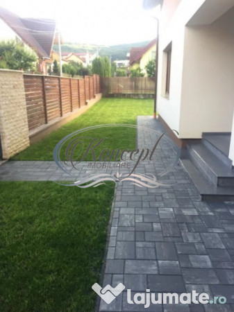 Casa spatioasa cu gradina privata aproape de strada Campului 