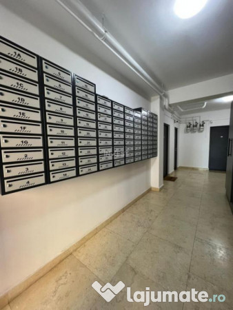 APARTAMENT CU 2 CAMERE , OPEN-SPACE, ETAJ INTERMEDIAR, CAPAT 