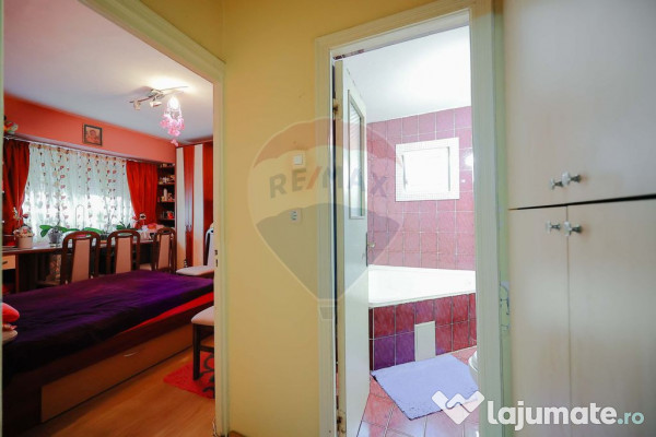 Apartament cu 4 camere, de vânzare în zona Rogerius 