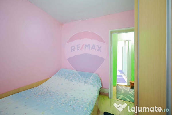 Apartament cu 4 camere, de vânzare în zona Rogerius 