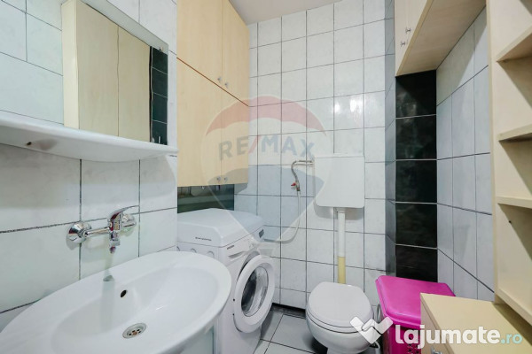 Apartament cu 4 camere, de vânzare în zona Rogerius 