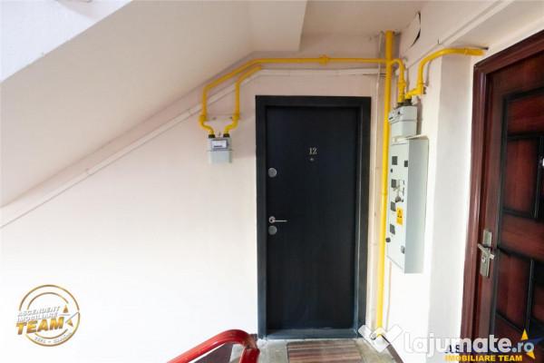 FILM! Apartament 2 camere,luminos,loc parcare,zona centrala 