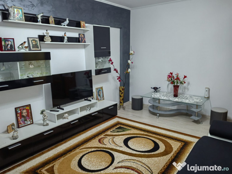 Apartament 3 camere etaj 2, zona Vidin, renovat 2022 