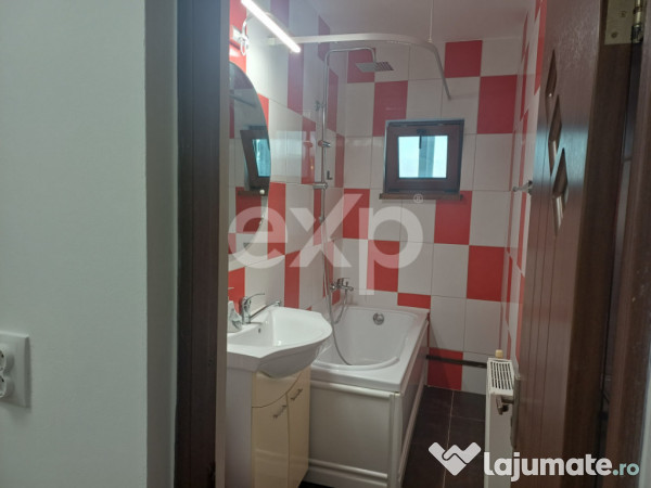 Apartament 3 camere – Banat, Pitești | Renovat