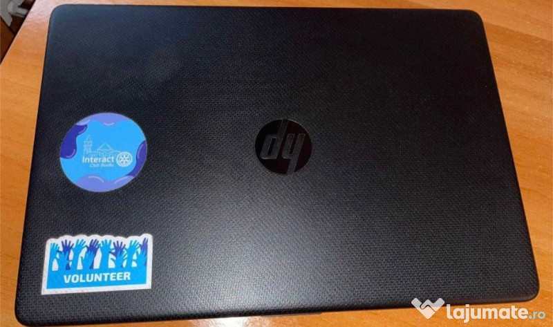 Laptop HP 15.6” Ryzen 3, 8GB RAM, SSD 512GB – stare foarte bună 