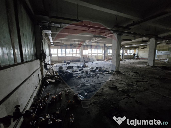 DE INCHIRIAT Spațiu comercial de 900mp în zona Nord-Est