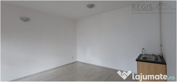 Apartament 2 camere Centrul Civic nemobilat 