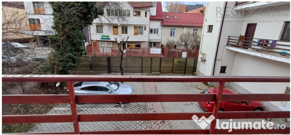 Apartament 2 camere Centrul Civic nemobilat 