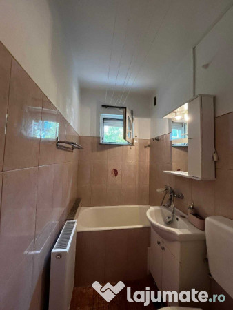 Apartament de 2 camere zona ASTRA, 