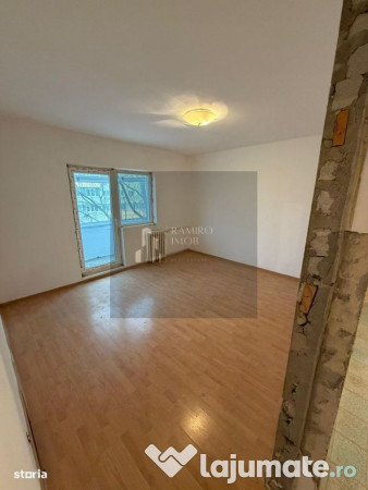 APARTAMENT 2 CAMERE, SEBASTIAN/SALAJ, 66MP, DE RENOVAT 