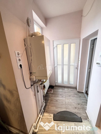 Casa zona centrala - singur in curte - 243 mp