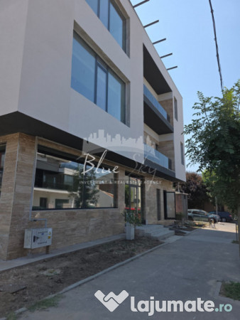 Spatiu comercial 637 mp situat in cladire noua, zona Faleza