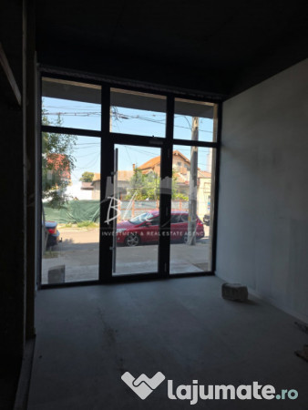 Spatiu comercial 637 mp situat in cladire noua, zona Faleza