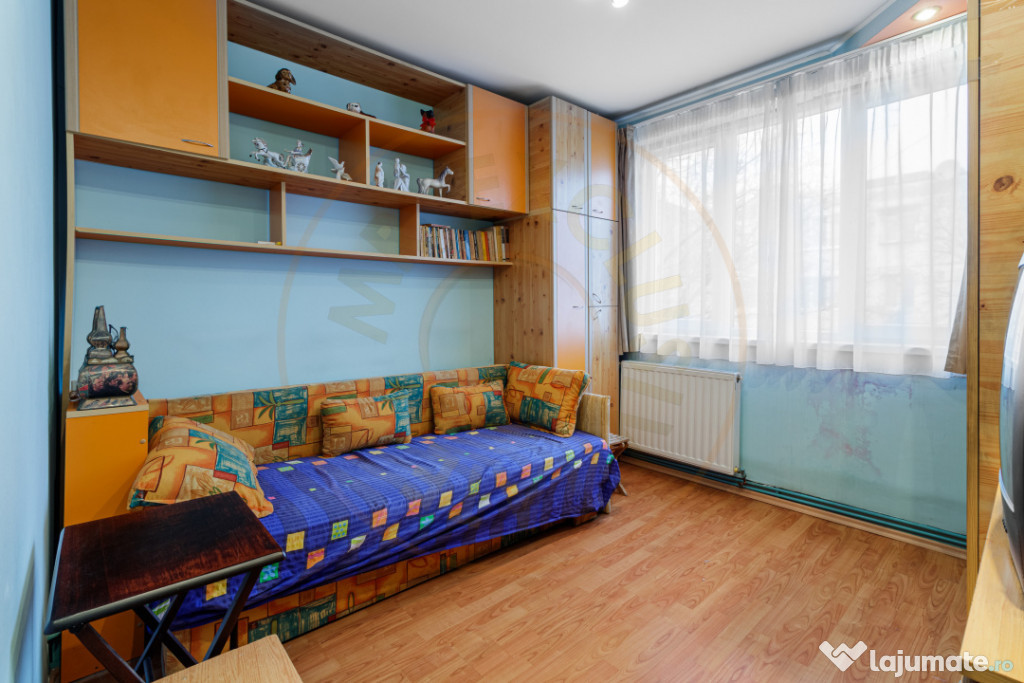 Apartament 3 camere decomandat centrala proprie 