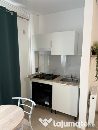 Garsonieră de închiriat (Militari Residence ) 