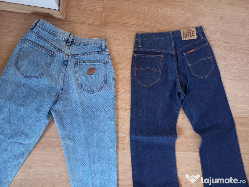 CANADA Doua perechi blugi noi,SUPER RIFLE CARRERA,Calitate 