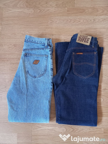 CANADA Doua perechi blugi noi,SUPER RIFLE CARRERA,Calitate 