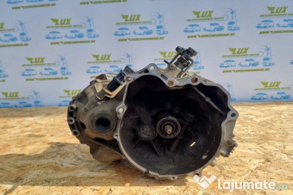 Cutie de viteze manuala 5 trepte 0.8 benzina Chevrolet Spar