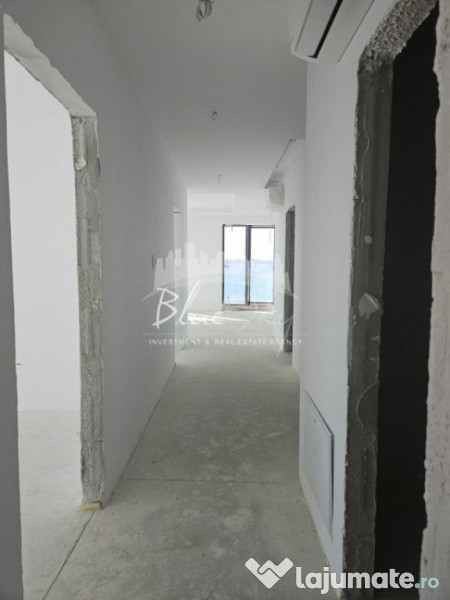 Apartament 4 camere situat la intrare in Statiunea Mamaia