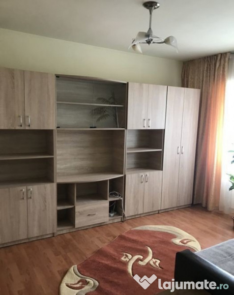 Garsoniera zona Piata Domenii 