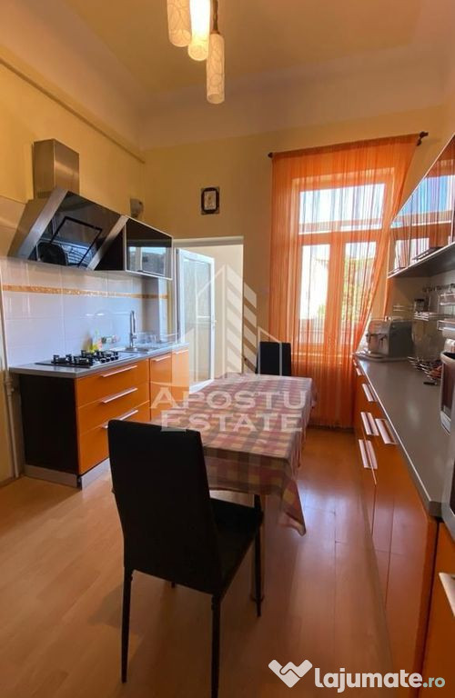 Casa cu 3 camere, centrala proprie, SAD 