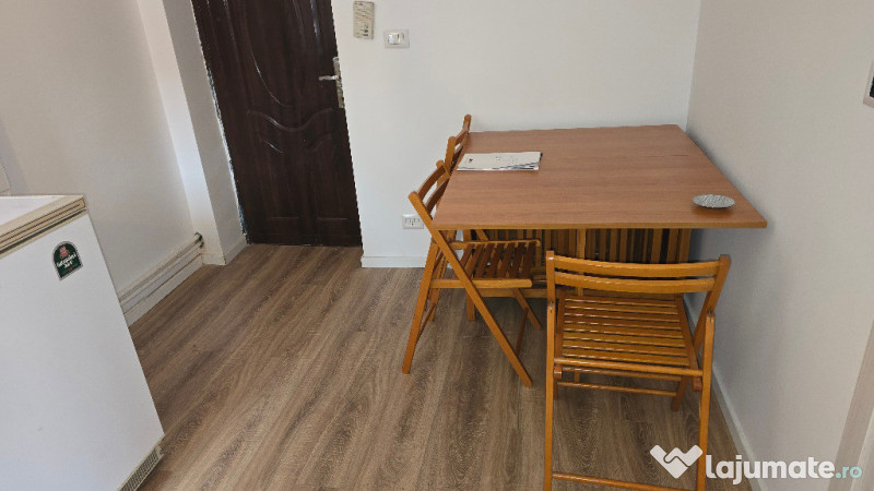 Vand apartament cu 2 camere in Deva, zona Gojdu et. 3, amenajat 