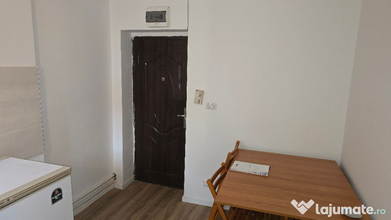Vand apartament cu 2 camere in Deva, zona Gojdu et. 3, amenajat 