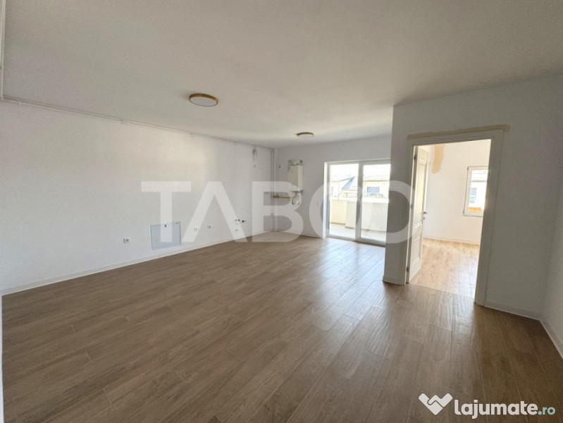 Apartament la cheie 54 mpu 2 camere balcon loc parcare Doamn 
